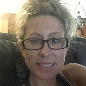 Meet your Posher, Tonya